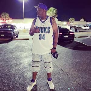 Meet your Posher, Thomas